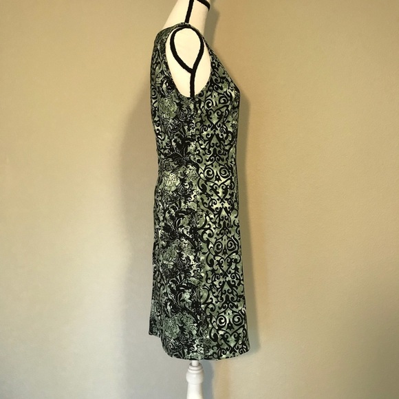 Connected Green and Black Dress Size 8 - Picture 3 of 8